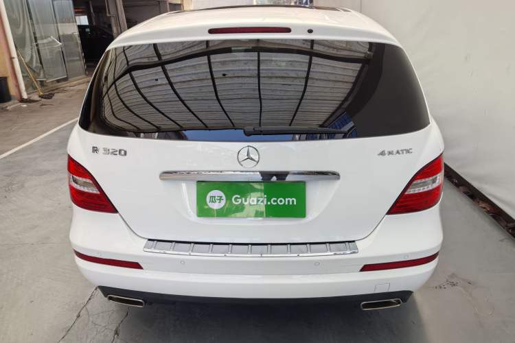 Used Mercedes-Benz R-Class 2017 R 320 4MATIC Business Edition Prestige Model Exterior 13