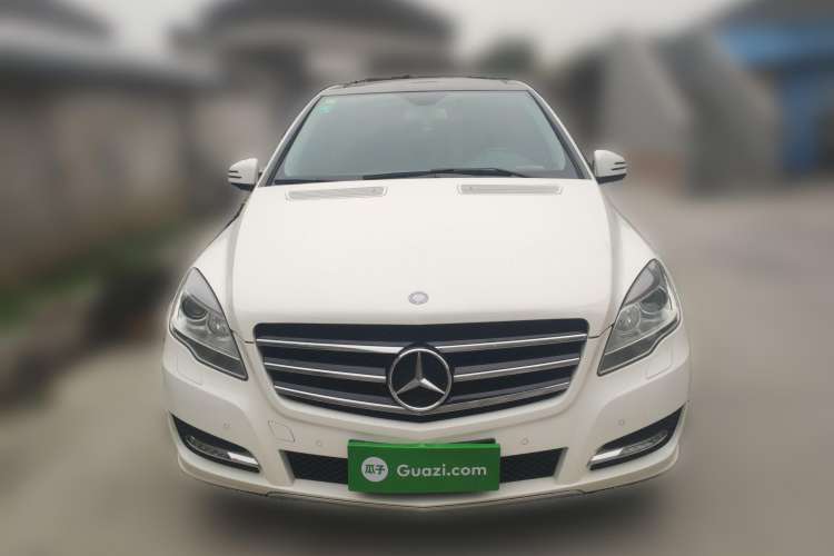 Used Mercedes-Benz R-Class 2017 R 320 4MATIC Business Edition Prestige Model Front