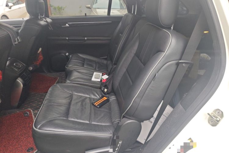 Used Mercedes-Benz R-Class 2017 R 320 4MATIC Business Edition Prestige Model Left Rear Seat