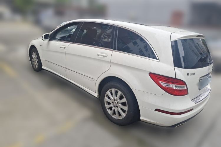 Used Mercedes-Benz R-Class 2017 R 320 4MATIC Business Edition Prestige Model Rear Left 45 Deg