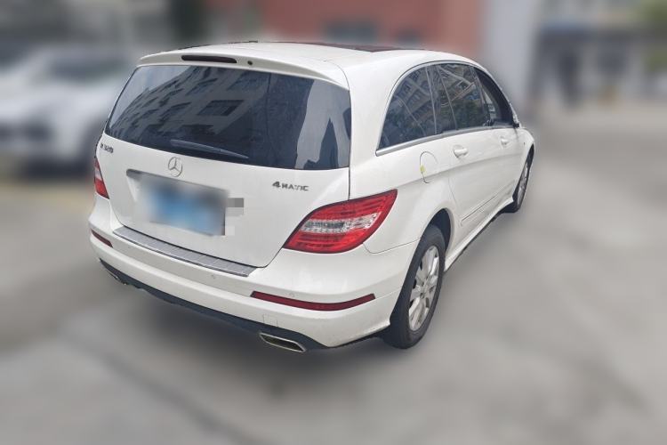 Used Mercedes-Benz R-Class 2017 R 320 4MATIC Business Edition Prestige Model Rear Right 45 Deg