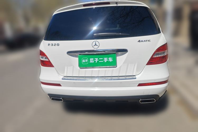 Used Mercedes-Benz R-Class 2017 R 320 4MATIC Business Edition Prestige Model Rear