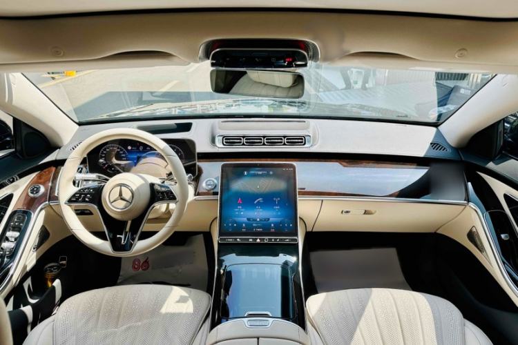 Used Mercedes-Benz S-Class 2021 S 450 L Interior 2