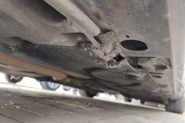 Used Mercedes-Benz S-Class 2004 S 350 Chassis Front Left