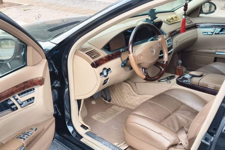 Used Mercedes-Benz S-Class 2004 S 500 Driver Seat