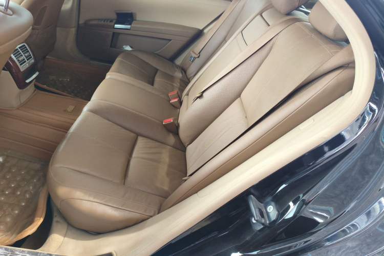 Used Mercedes-Benz S-Class 2004 S 350 Left Rear Seat