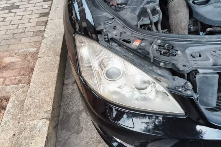 Used Mercedes-Benz S-Class 2004 S 500 Right Front Headlight