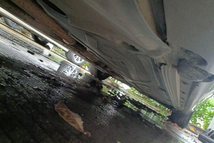 Used Mercedes-Benz S-Class 2004 S 350 Chassis Front Left