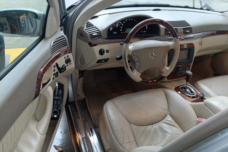 Used Mercedes-Benz S-Class 2004 S 350 Driver Seat