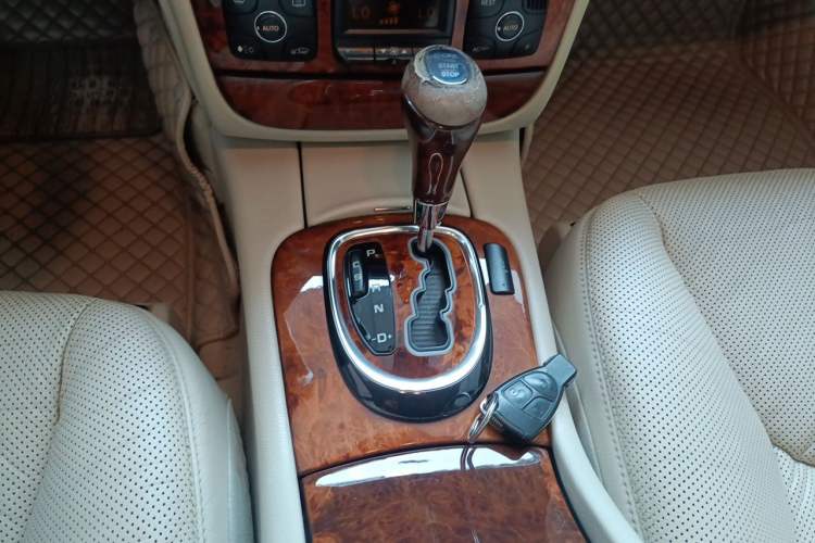 Used Mercedes-Benz S-Class 2004 S 350 Gear Lever