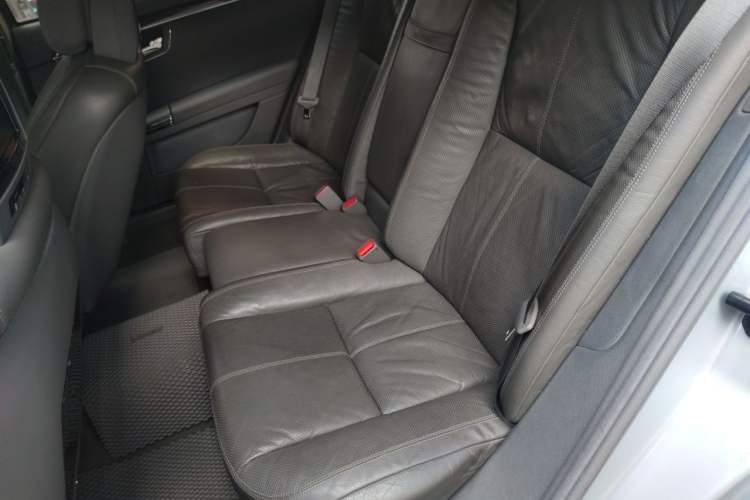 Used Mercedes-Benz S-Class 2004 S 500 Left Rear Seat