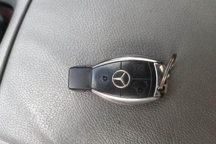 Used Mercedes-Benz S-Class 2004 S 500 Vehicle Key