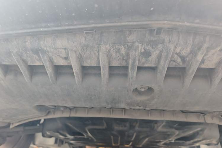 Used Mercedes-Benz S-Class 2006 S 300 Chassis Front