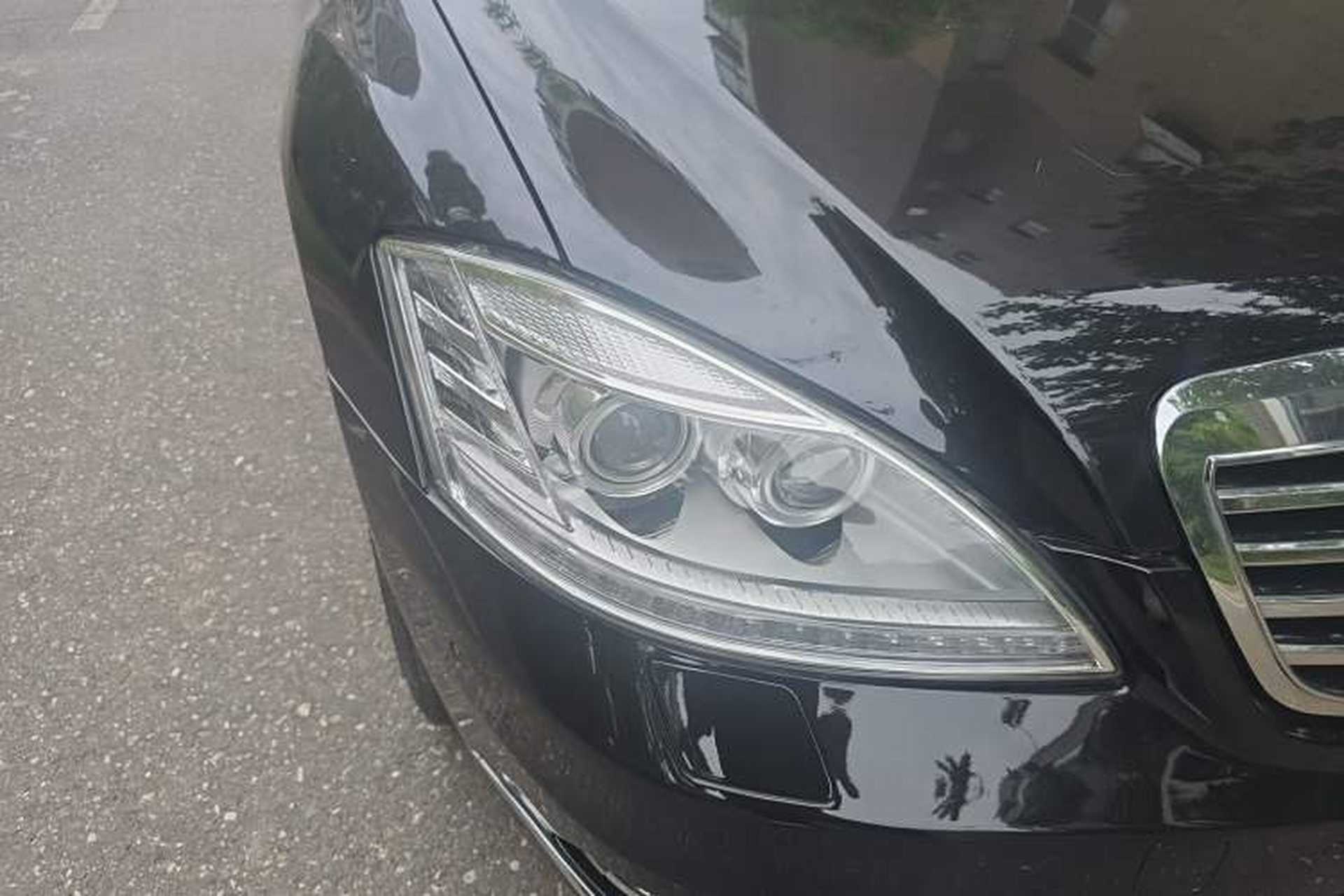 Used Mercedes-Benz S-Class  Right Front Headlight