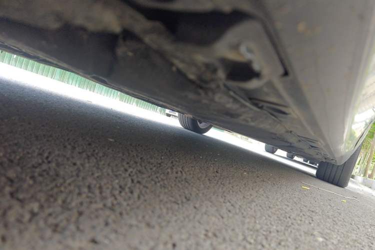 Used Mercedes-Benz S-Class  Chassis Rear Right