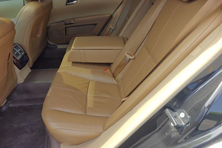 Used Mercedes-Benz S-Class  Left Rear Seat