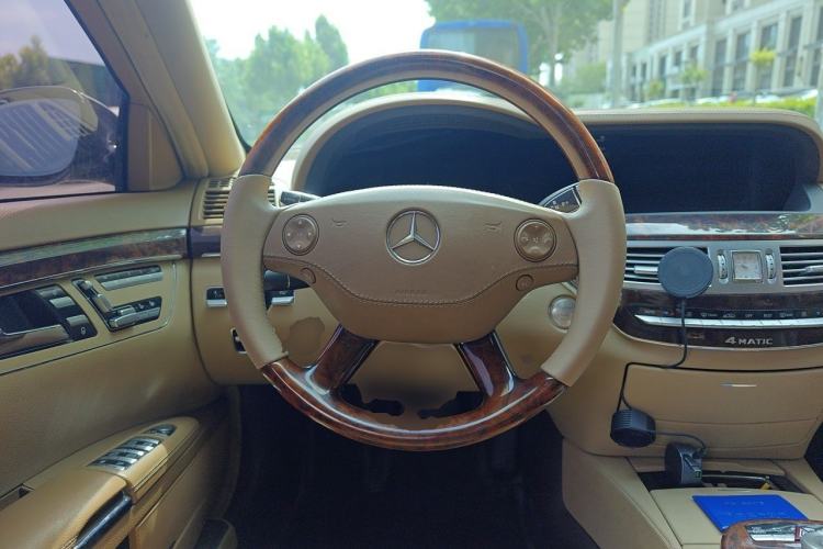 Used Mercedes-Benz S-Class  Steering Wheel