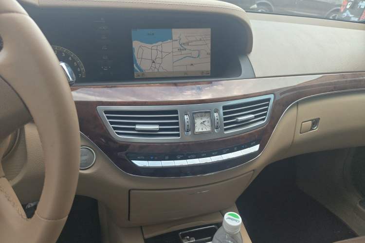 Used Mercedes-Benz S-Class 2008 S 300 L Business Model Audio And AC Panel