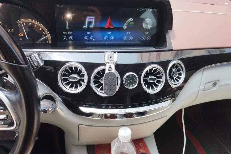 Used Mercedes-Benz S-Class 2008 S 300 L Business Model Audio And AC Panel