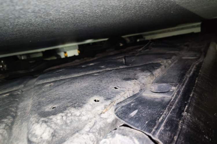Used Mercedes-Benz S-Class 2008 S 350 L 4MATIC Chassis Rear Left