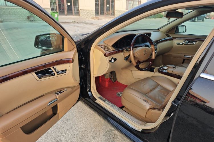 Used Mercedes-Benz S-Class 2008 S 300 L Executive Edition Driver Seat