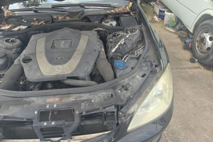 Used Mercedes-Benz S-Class 2008 S 300 L Business Model Engine Bay Left