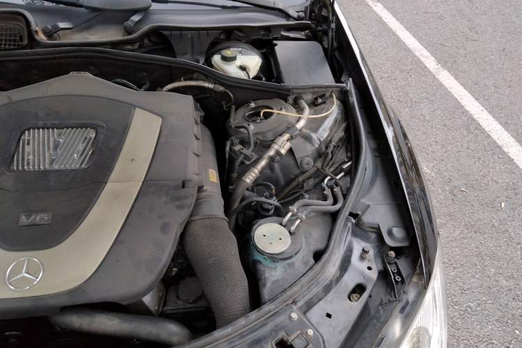 Used Mercedes-Benz S-Class 2008 S 300 L Business Model Engine Bay Left