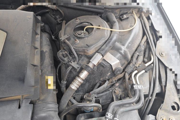 Used Mercedes-Benz S-Class 2008 S 350 L Luxury Model Engine Bay Left