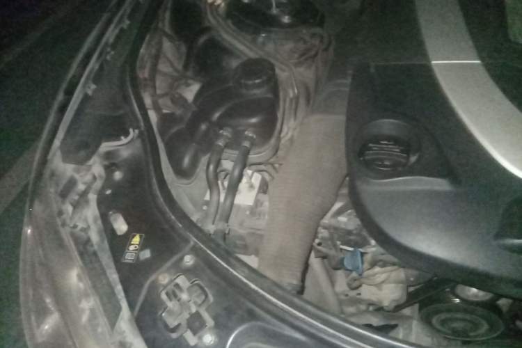 Used Mercedes-Benz S-Class 2008 S 500 L Engine Bay Right