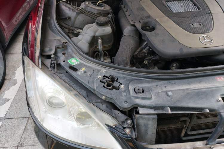 Used Mercedes-Benz S-Class 2008 S 300 L Business Model Engine Bay Right