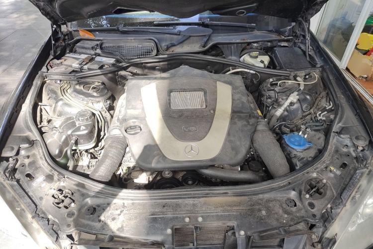 Used Mercedes-Benz S-Class 2008 S 300 L Business Model Engine Bay