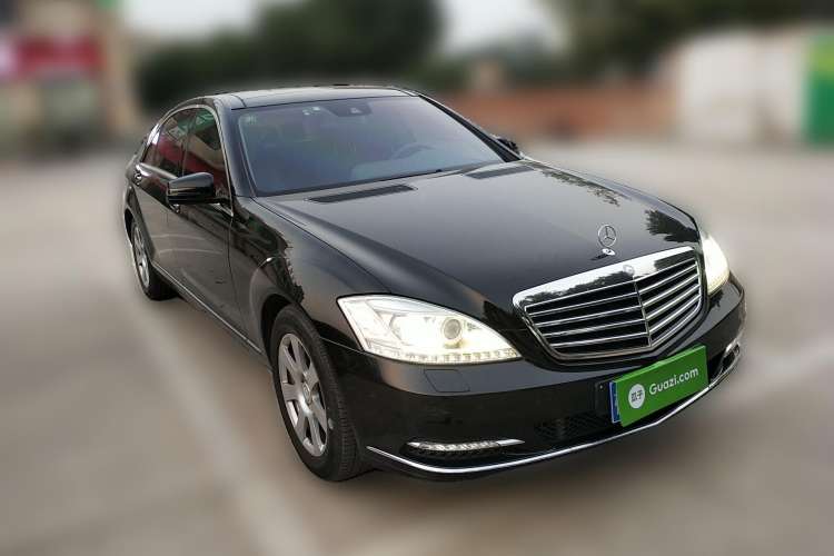 Used Mercedes-Benz S-Class 2008 S 300 L Business Model Front Right 45 Deg