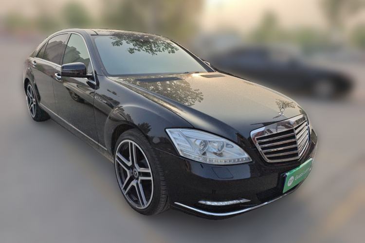 Used Mercedes-Benz S-Class 2008 S 300 L Executive Edition Front Right 45 Deg
