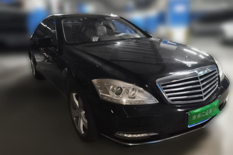 Used Mercedes-Benz S-Class 2008 S 350 L Luxury Model Front Right 45 Deg