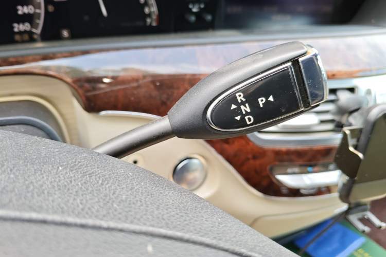 Used Mercedes-Benz S-Class 2008 S 350 L Luxury Model Gear Lever