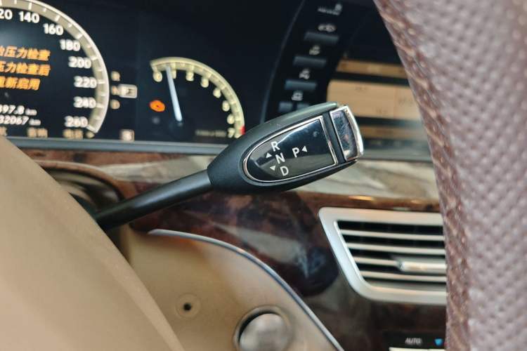 Used Mercedes-Benz S-Class 2008 S 350 L Dynamic Model Gear Lever