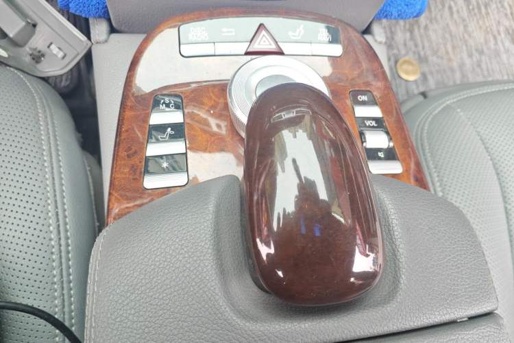 Used Mercedes-Benz S-Class 2008 S 350 L Luxury Model Gear Lever