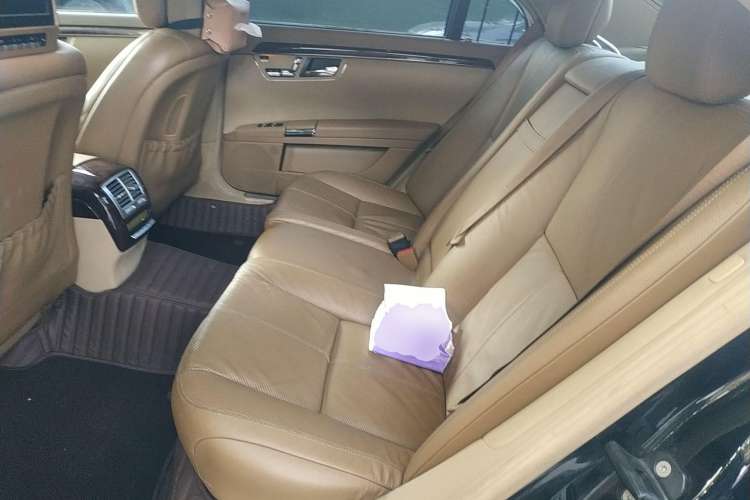 Used Mercedes-Benz S-Class 2008 S 350 L Dynamic Model Left Rear Seat