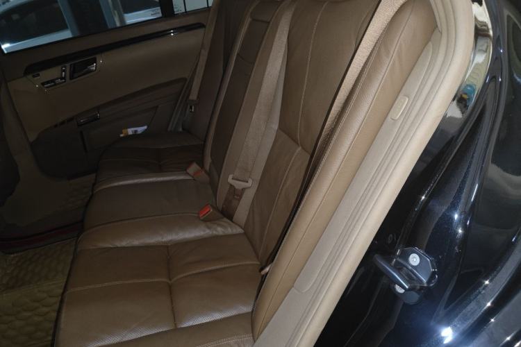 Used Mercedes-Benz S-Class 2008 S 350 L Dynamic Model Left Rear Seat