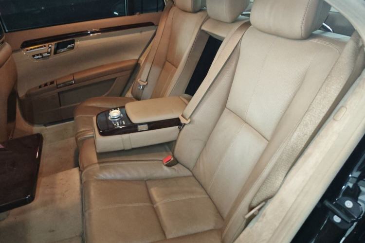 Used Mercedes-Benz S-Class 2008 S 500 L Left Rear Seat
