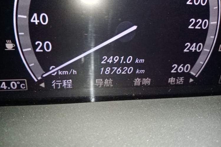 Used Mercedes-Benz S-Class 2008 S 350 L Luxury Model Odometer Close Up