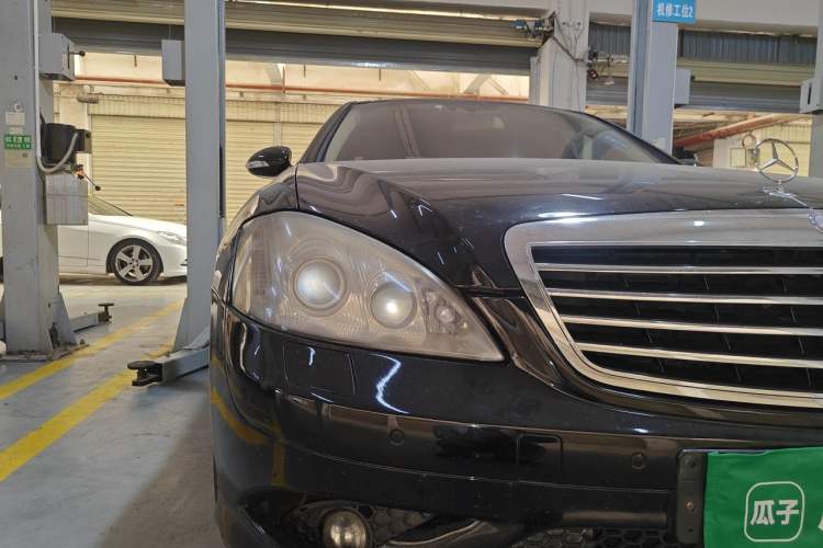 Used Mercedes-Benz S-Class 2008 S 350 L Dynamic Model Right Front Headlight