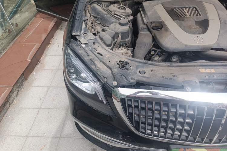 Used Mercedes-Benz S-Class 2008 S 300 L Business Model Right Front Headlight