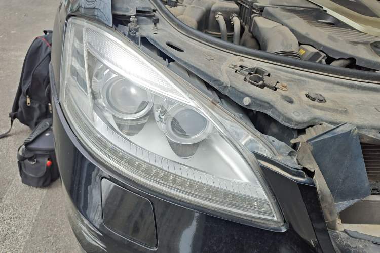 Used Mercedes-Benz S-Class 2008 S 600 L Right Front Headlight