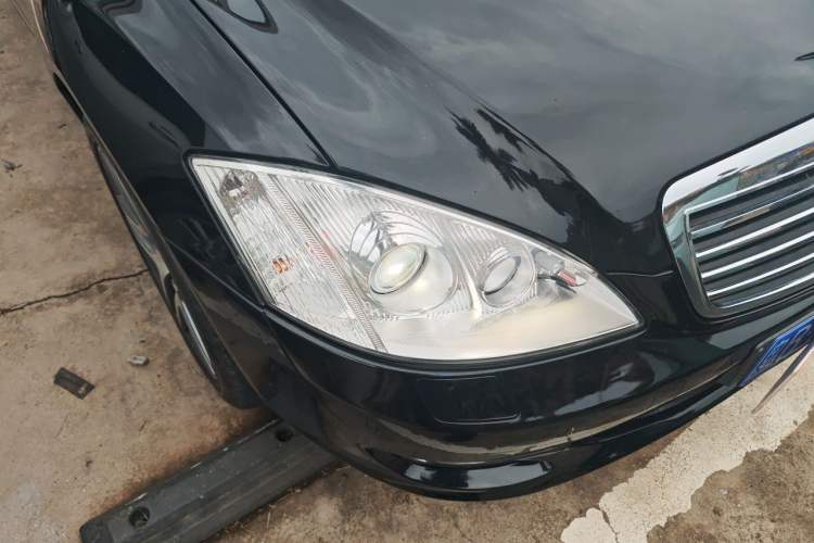 Used Mercedes-Benz S-Class 2008 S 350 L Luxury Model Right Front Headlight