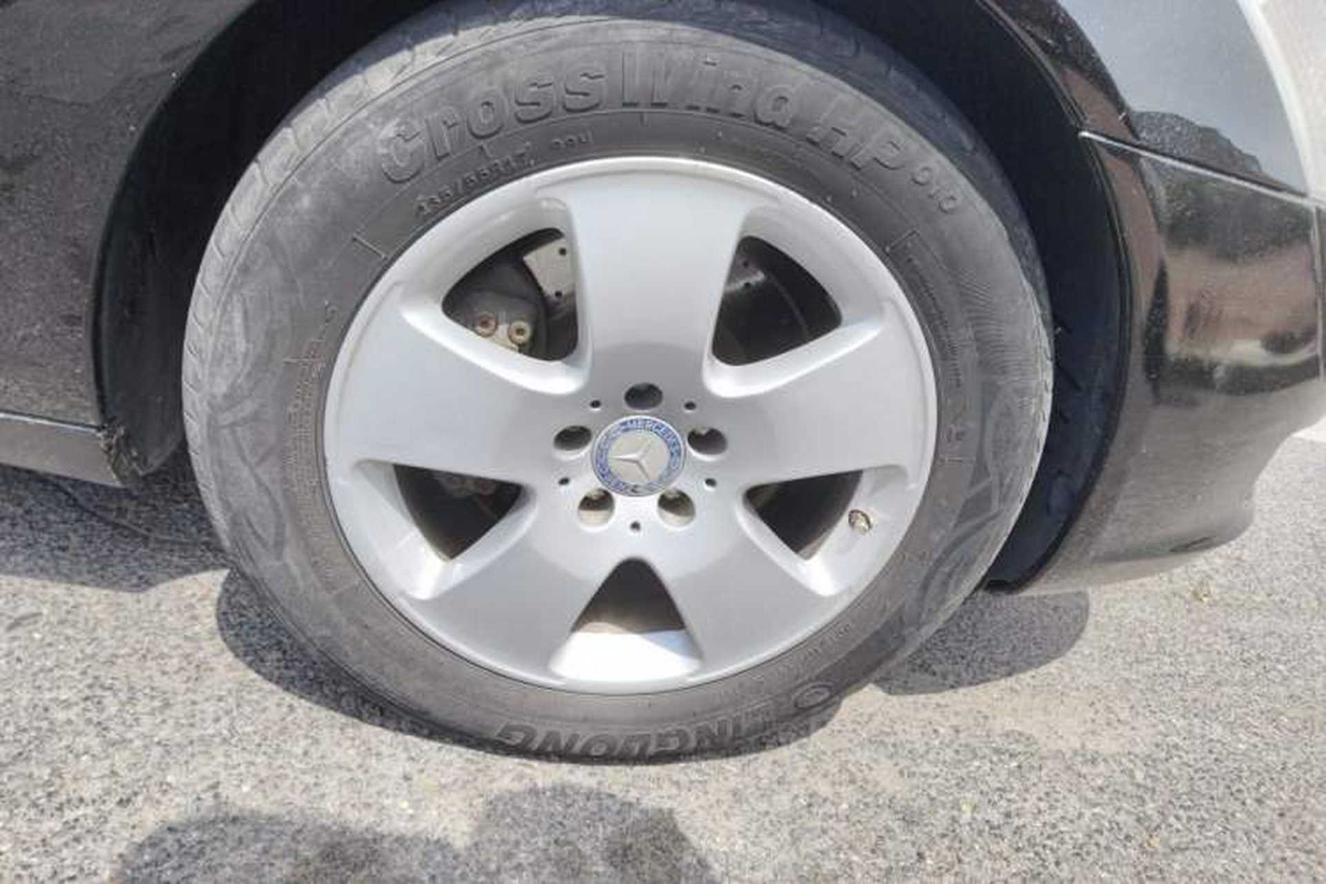 Used Mercedes-Benz S-Class 2008 S 350 L 4MATIC Right Front Wheel Hub