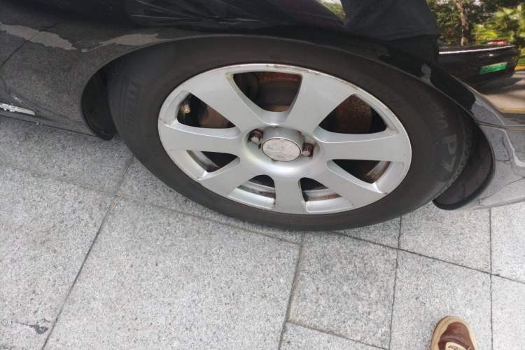 Used Mercedes-Benz S-Class 2008 S 300 L Business Model Right Front Wheel Hub