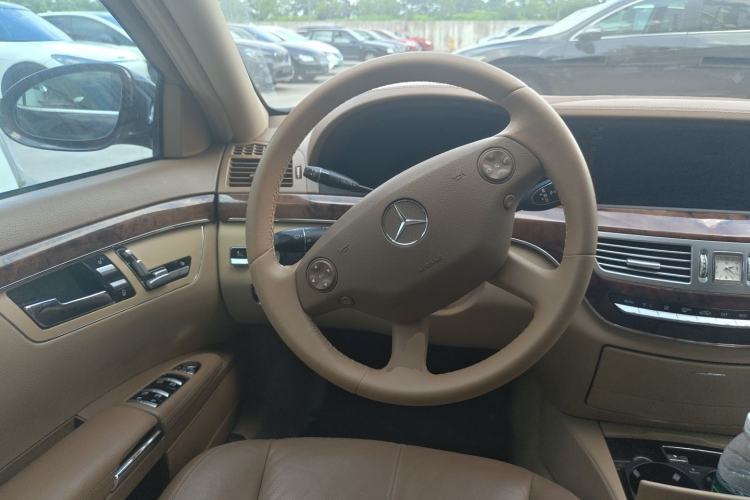 Used Mercedes-Benz S-Class 2008 S 300 L Business Model Steering Wheel