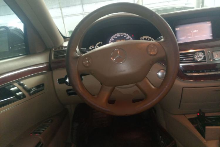 Used Mercedes-Benz S-Class 2008 S 300 L Business Model Steering Wheel