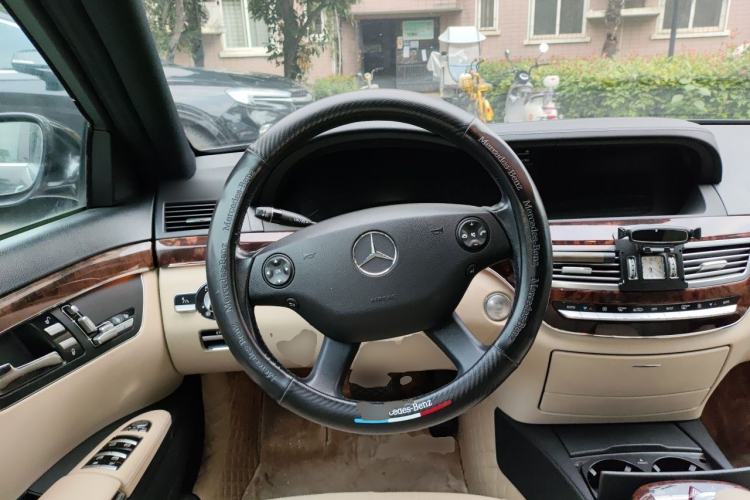 Used Mercedes-Benz S-Class 2008 S 350 L Luxury Model Steering Wheel